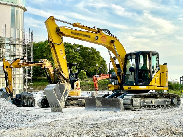 建設業許可と解体工事業登録の違い